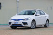 Review van de elektrische sedan JAC iEVA50 foto 2