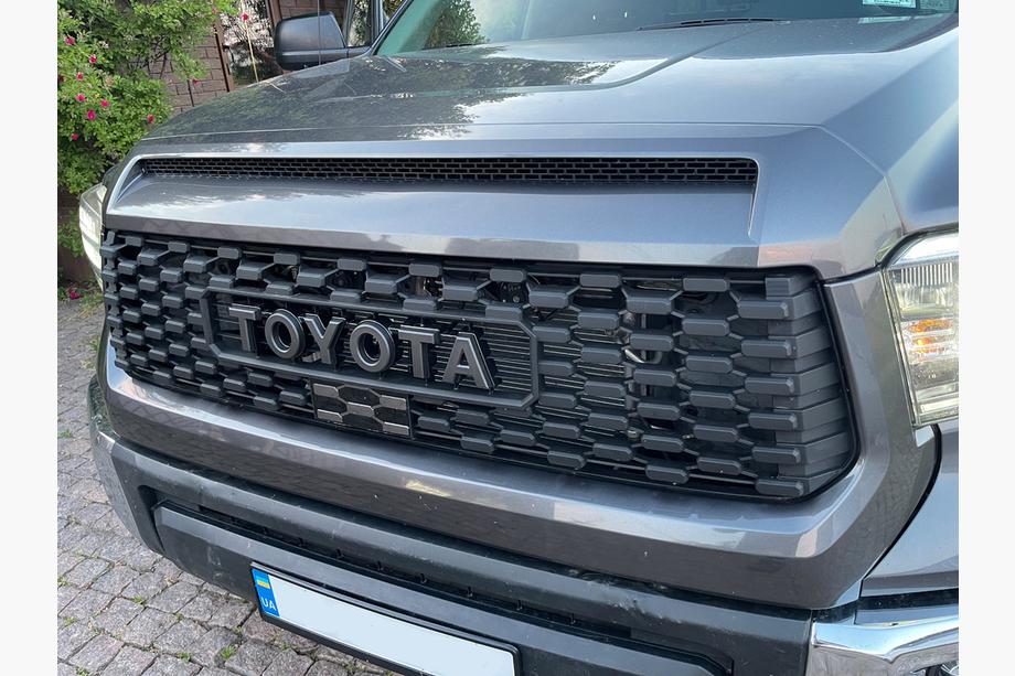 Toyota Tundra 2007–2021 Voorgrille type-2 (2014+) Image