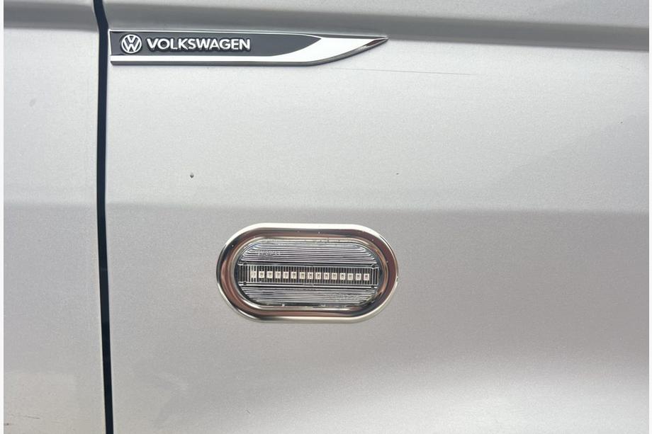 Volkswagen T5 Transporter 2003–2010 Chromen knipperlichtkappen OmsaLine (2 stuks, RVS) Image