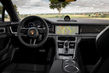 Review van de vierwielaangedreven Porsche Panamera Sport Turismo foto 10