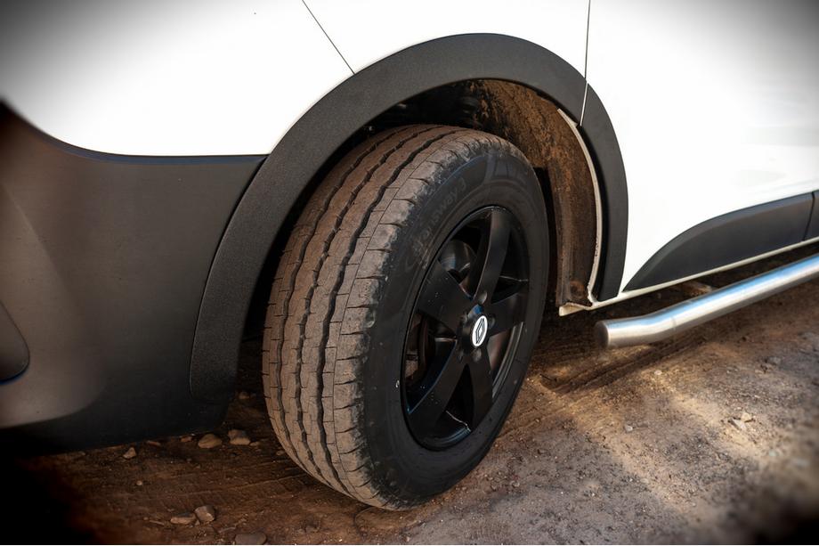 Nissan NV300/Primastar 2016– Wielkastrandlijsten (6 stuks, zwart, ABS) Foto 11