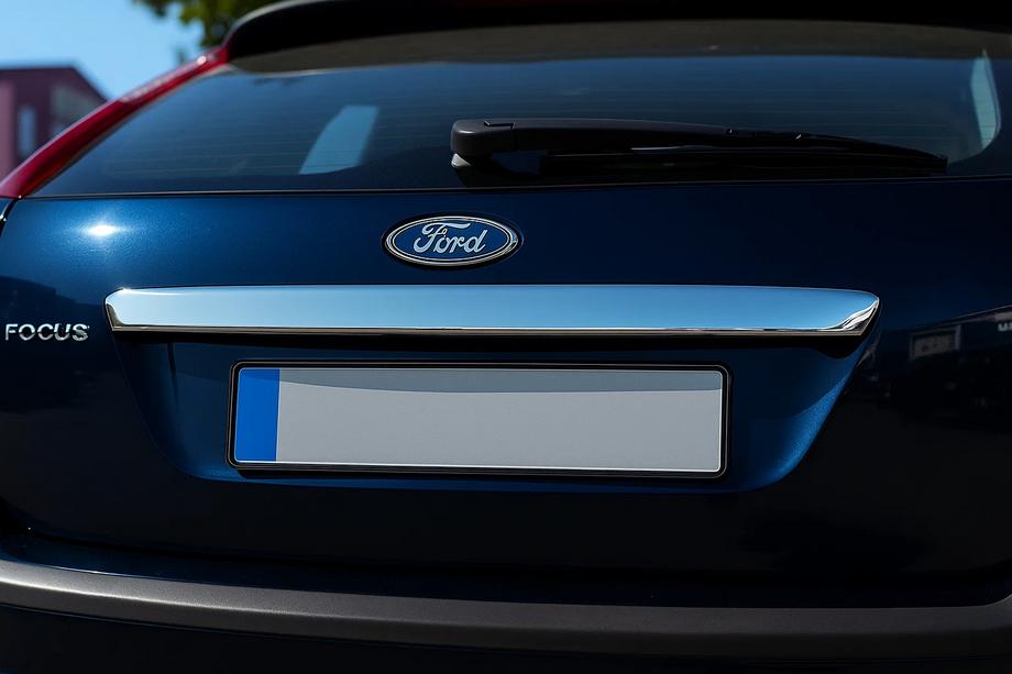Ford Focus II 2005–2008 RVS sierlijst voor achterklep (HB) Carmos - Turks staal Image