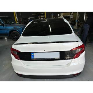 LIP lipspoiler (Sunplex, zwart) (119,1 cm x 5,5 cm) Fiat Tipo 2016– foto 2