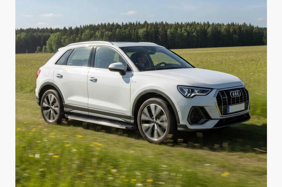 Audi Q3 2019–2025 BlackLine side steps (2 stuks, aluminium) Image