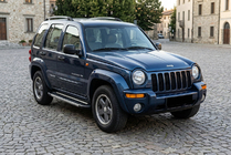 Jeep Cherokee/Liberty 2002–2007 RedLine side steps (2 st., aluminium) foto 1