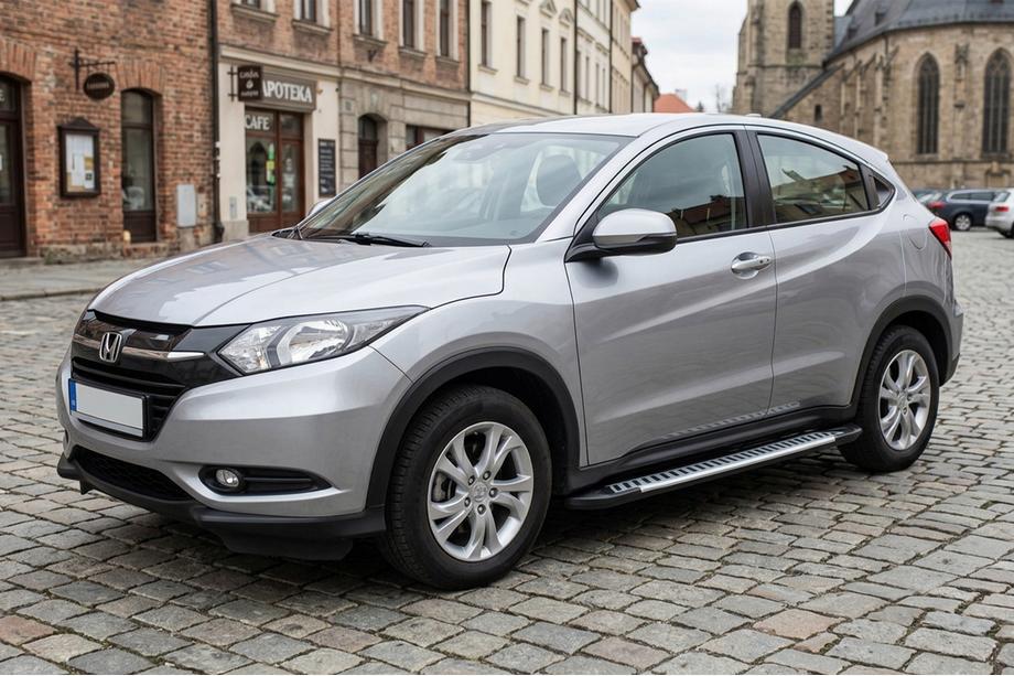 Honda HR-V 2014–2021 Side steps Line (2 stuks, aluminium) Foto 1