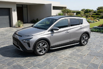 Hyundai Bayon 2021– Side steps Tayga Grey (2 stuks, aluminium) foto 1