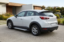 Mazda CX-3 2015– Zijdrempels Vision New Grey (set van 2, aluminium) foto 1