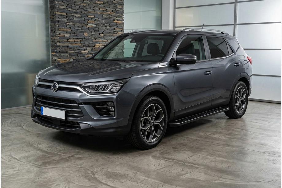 SsangYong Korando 2019– Allmond Black side steps (2 st., aluminium) Foto 1