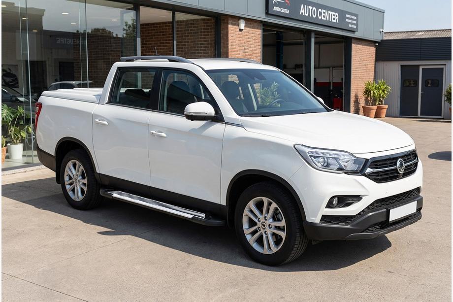 SsangYong Musso II 2018– Side steps Line (2 stuks, aluminium) Image