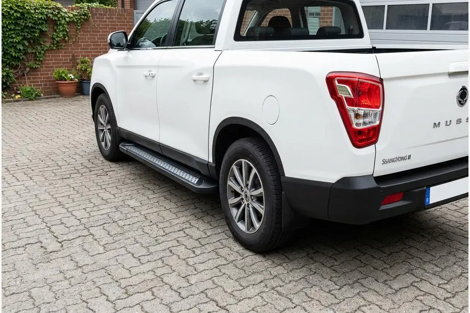 SsangYong Musso II 2018– Zijtreden Vision New Black (2 stuks, aluminium) Image