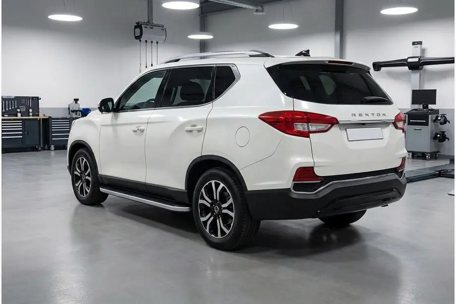 SsangYong Rexton II 2017– Side steps Tayga Grey (2 stuks, aluminium) Image