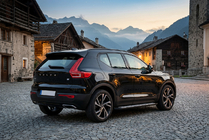 Volvo XC40 2018– Zijtreden Vision New Black (2 stuks, aluminium) foto 1