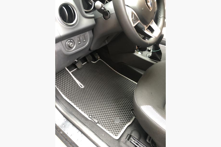 Dacia Sandero 2013–2020 EVA automatten (zwart) Image