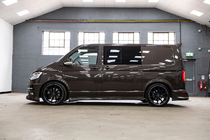 Volkswagen T6 2015–2024 ABT Original side skirts (korte wielbasis) foto 2