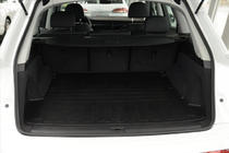 Audi Q7 2015–2026 Rubberen kofferbakmat (Stingray) foto 2