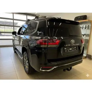 OEM-spoiler Toyota Land Cruiser 300 2021– foto 1