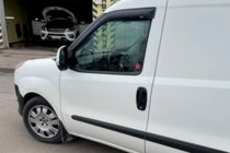 Opel Combo 2012–2018 Raamwindschermen (2 st., HIC) foto 4