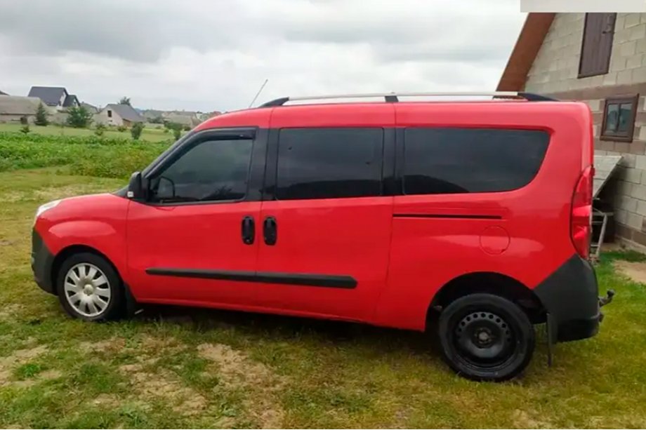 Opel Combo 2012–2018 Raamwindschermen (2 st., HIC) Foto 8