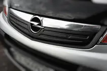 Opel Vivaro 2001–2015 Winterafdekking voor grille 2007-2015 (V2, bovenste) Mat foto 1