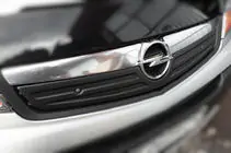 Opel Vivaro 2001–2015 Winterafdekking voor grille 2007-2015 (V2, bovenste) Mat foto 2