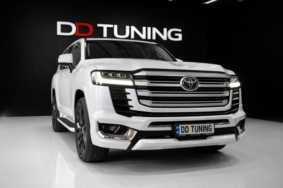 Toyota Land Cruiser 300 2021– VXR bodykit set Foto 2