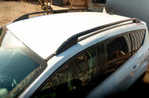Ford Kuga/Escape 2013–2019 Skyport dakrails (zwart) foto 5