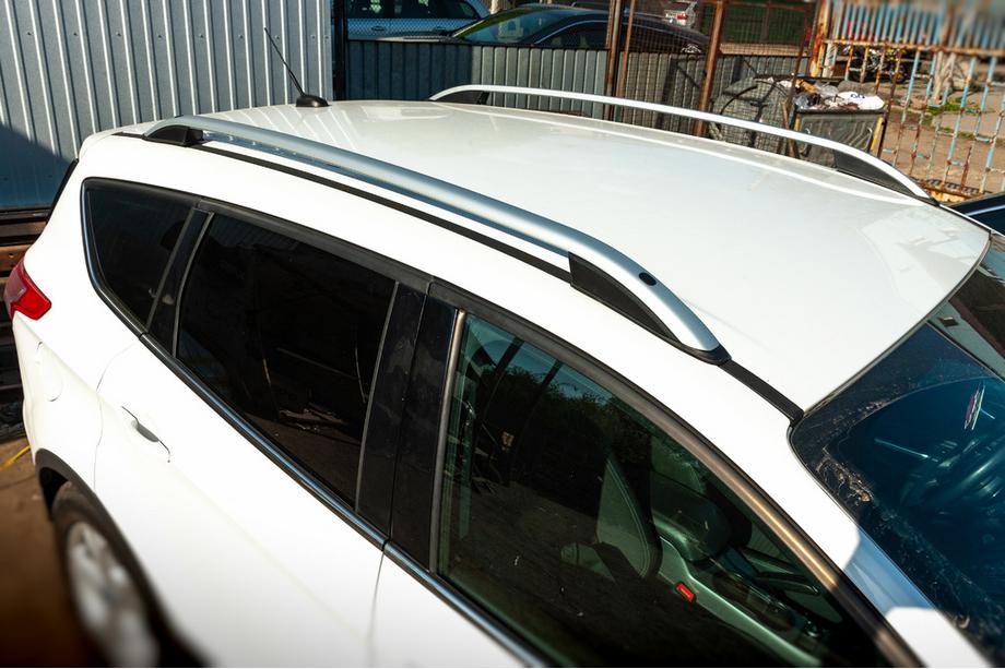 Ford Kuga/Escape 2013–2019 Skyport dakrails (grijs) Image