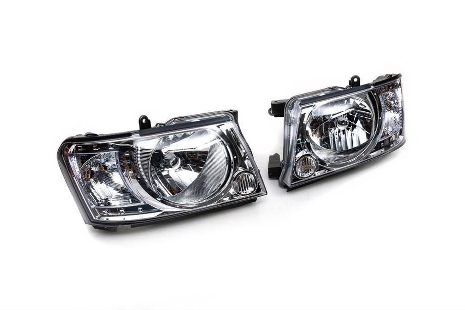 Nissan Patrol Y61 1997–2011 Safari koplampen helder (2004-2008, 2 st.) Foto 1