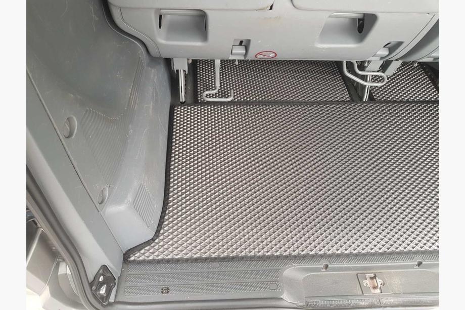 Mercedes Vito W639 2004–2014 EVA V2 automatten (Alleen afhalen, complete set voor volledig interieur, zwart) Foto 18