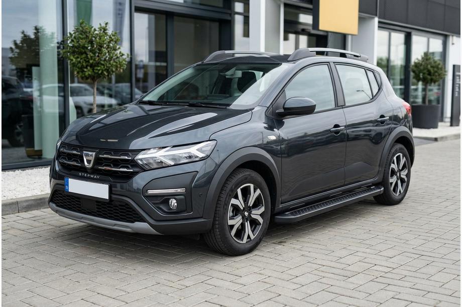 Dacia Sandero 2021– Allmond Black side steps (2 st., aluminium) Image