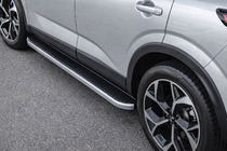 Nissan Qashqai 2021– Side steps Tayga Grey (2 stuks, aluminium) foto 1