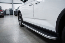 Volkswagen Caddy 2020– Side steps Tayga Grey (2 stuks, aluminium) foto 1