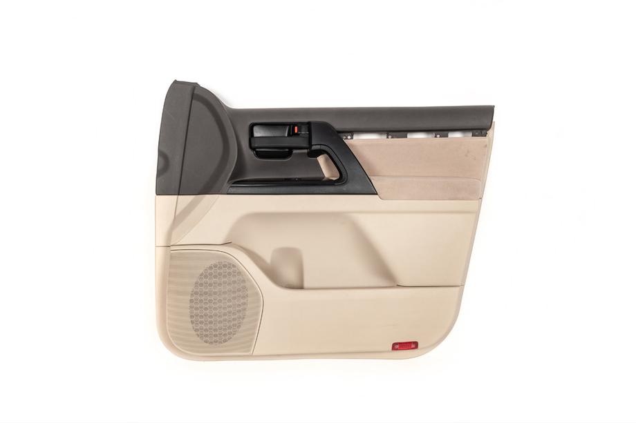 Toyota Land Cruiser 200 2007–2021 Deurbekleding zonder houten inzet (1 st) Foto 5