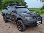 Mitsubishi L200 2015–2024 Dakar V2 side steps met LED (2015-2019, 2 stuks, metaal) foto 11