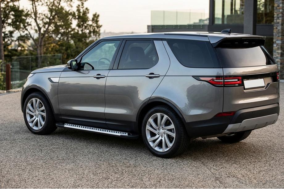 Land Rover Discovery V 2017– Side steps Line (2 stuks, aluminium) Image