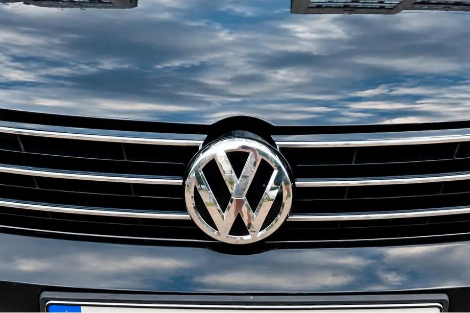 Volkswagen Golf 7/E-Golf 2012–2020 Voorembleem 2017-2020 3G0853601B Foto 1