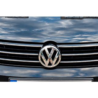 Voor-embleem 3G0853601B (2017-2020) Volkswagen Polo 2017– foto 1