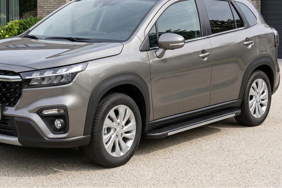 Suzuki SX4 S-Cross 2021– Bosphore Grey zijtreden (set van 2, aluminium) Foto 1