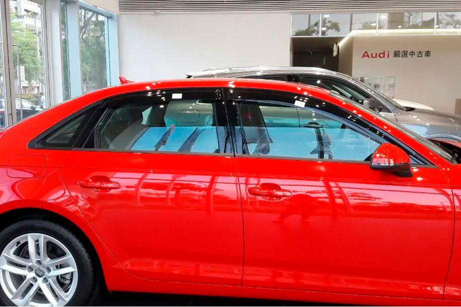 Audi A4 B9 2015–2024 Raamwindschermen Sedan (4 stuks, HIC) Image