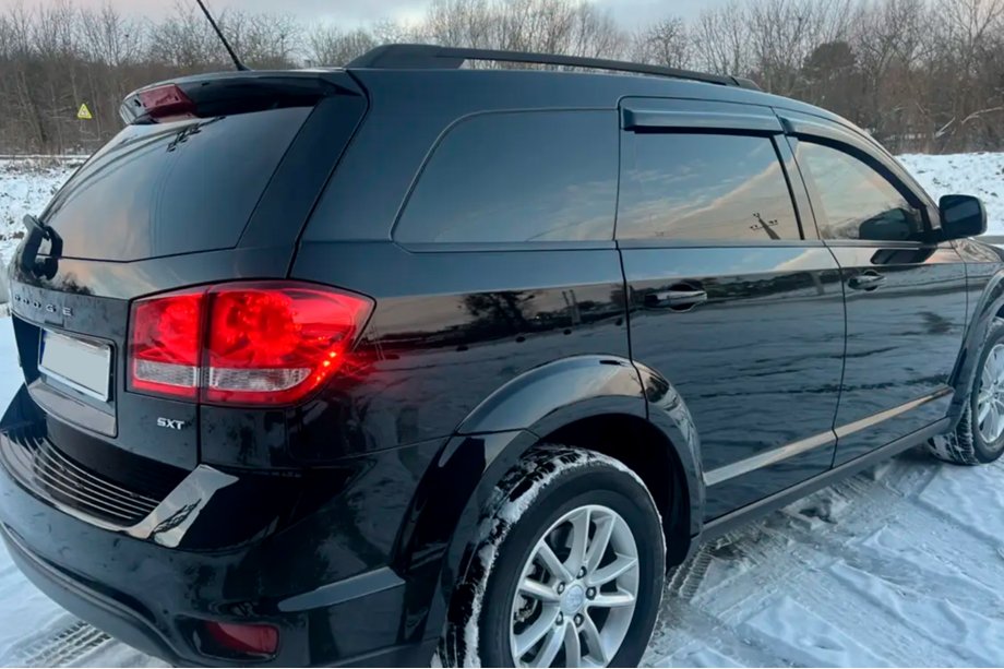 Dodge Journey 2008–2020 Raamdeflectoren (4 stuks, HIC) Foto 4