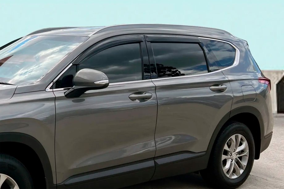 Hyundai Santa Fe 4 2018–2023 Raamdeflectoren (4 stuks, HIC) Image