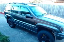 Jeep Grand Cherokee WJ 1999–2004 Raamdeflectoren (4 stuks, HIC) foto 8