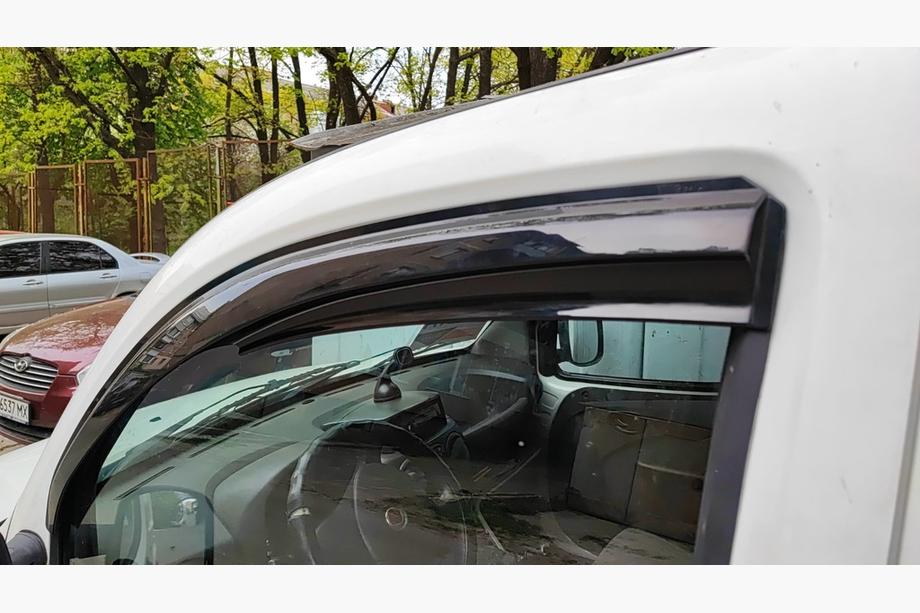 Fiat Doblo I 2005–2010 Raamwindschermen (set van 2, Sunplex Sport) Image