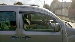 Renault Kangoo 2008–2020 Raamwindschermen (set van 2, Sunplex Sport) foto 3