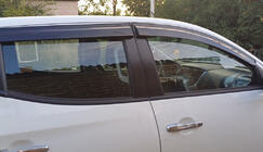 Mitsubishi L200 2015–2024 Raamdeflectoren (4 stuks, Sunplex Sport) foto 7