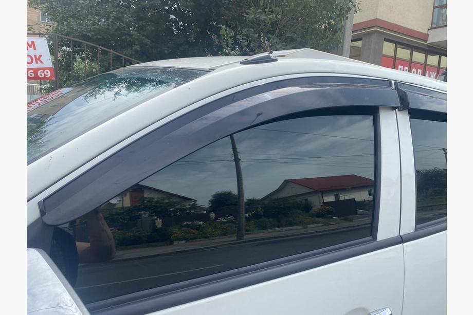 Mitsubishi L200 2015–2024 Raamdeflectoren (4 stuks, Sunplex Sport) Image