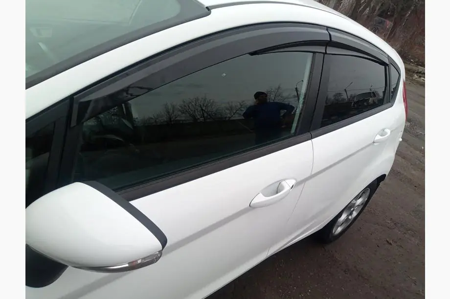 Ford Fiesta 2008–2017 Raamdeflectoren (4 stuks, Sunplex Sport) Image