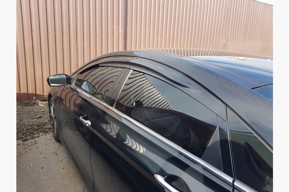 Hyundai Sonata YF 2010–2014 Raamdeflectoren (4 stuks, Sunplex Sport) Image
