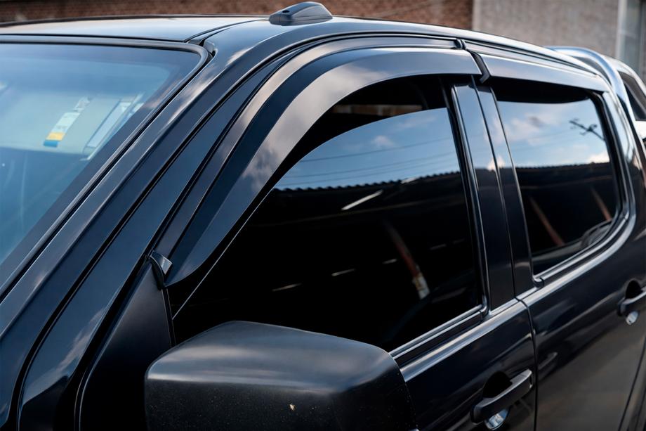 Isuzu D-Max 2019– Raamdeflectoren (4 stuks, Sunplex Sport) Foto 1